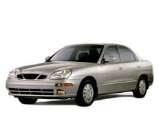 Daewoo Nubira 2000, saloon